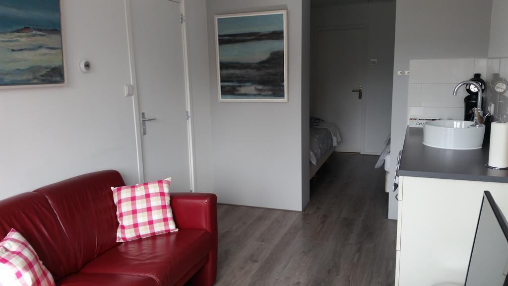 Homestay Bij Aelita 登堡 外观 照片
