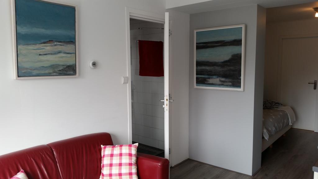 Homestay Bij Aelita 登堡 外观 照片