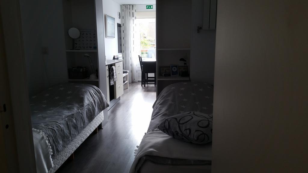 Homestay Bij Aelita 登堡 外观 照片
